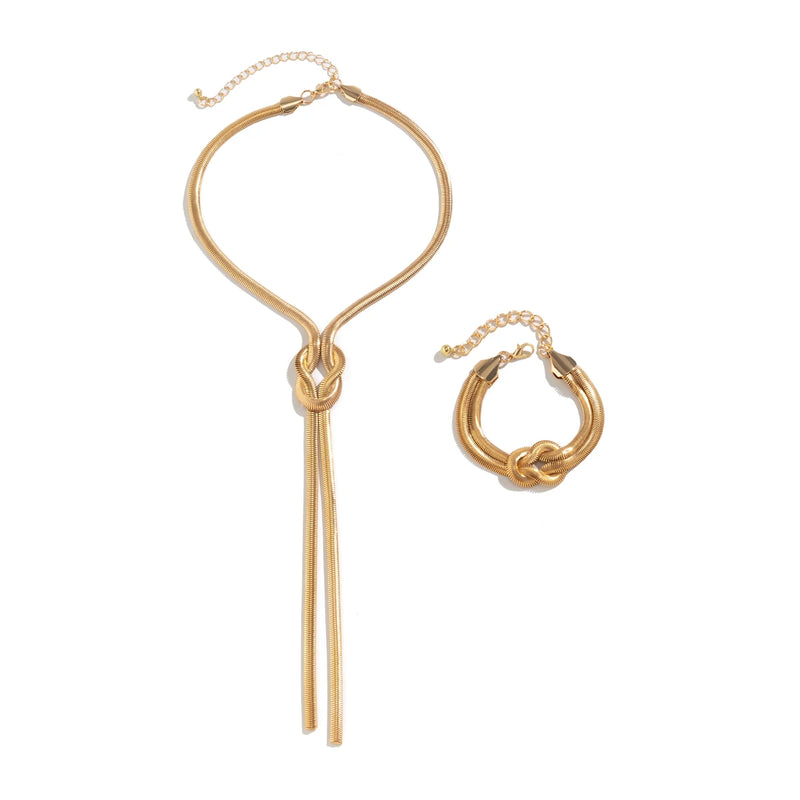 Conjunto Luxuoso: Colar de corrente torcida + Pulseira